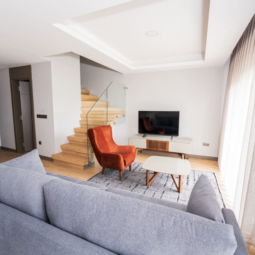 luxury two-bedroom garden view suite lara breeze kundu