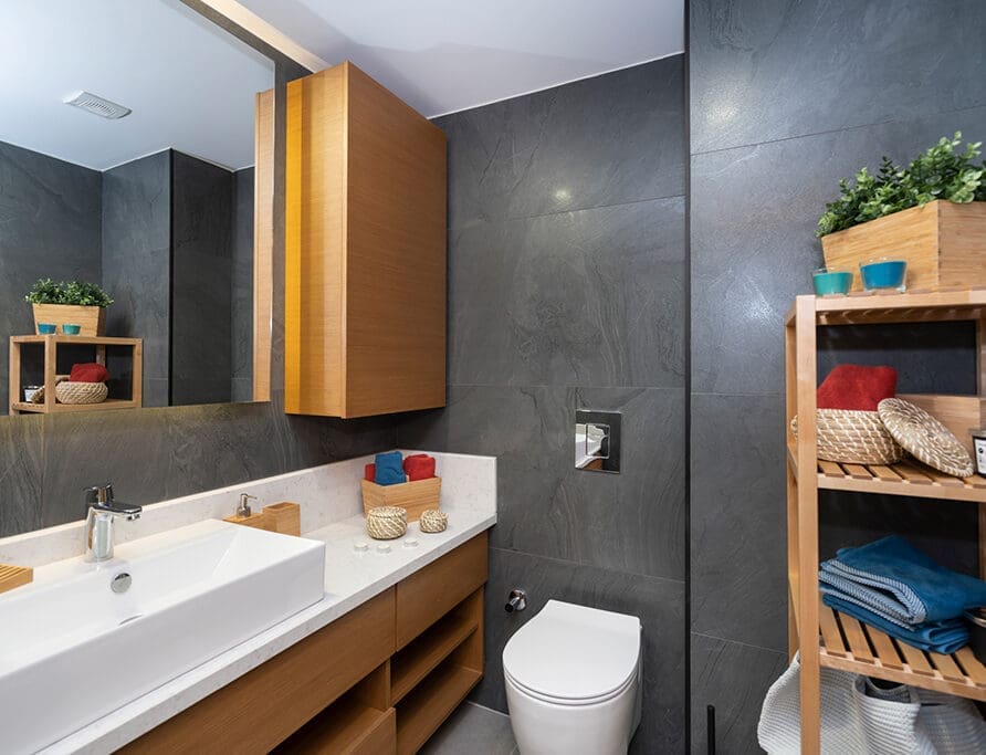 bathroom in duplex suite with pool view antalya