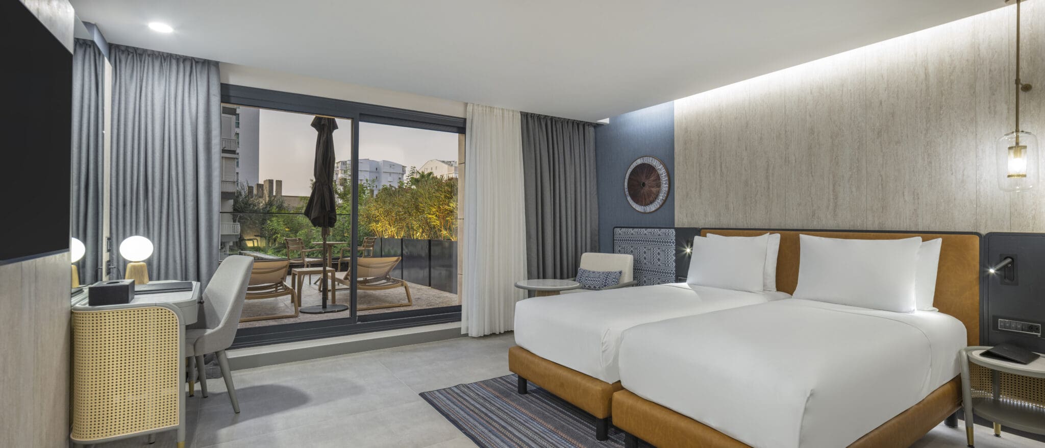 classic room with terrace at mercure hotel antalya konyaaltı